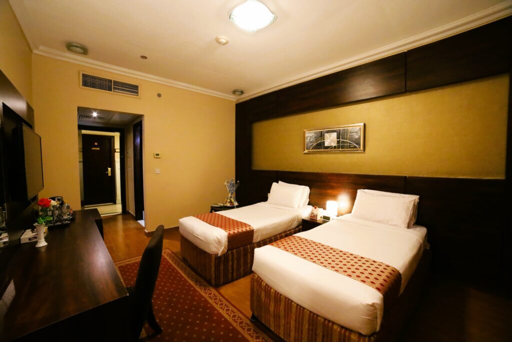 Group Umrah departure from Delhi airport – Budget Umrah package 2025